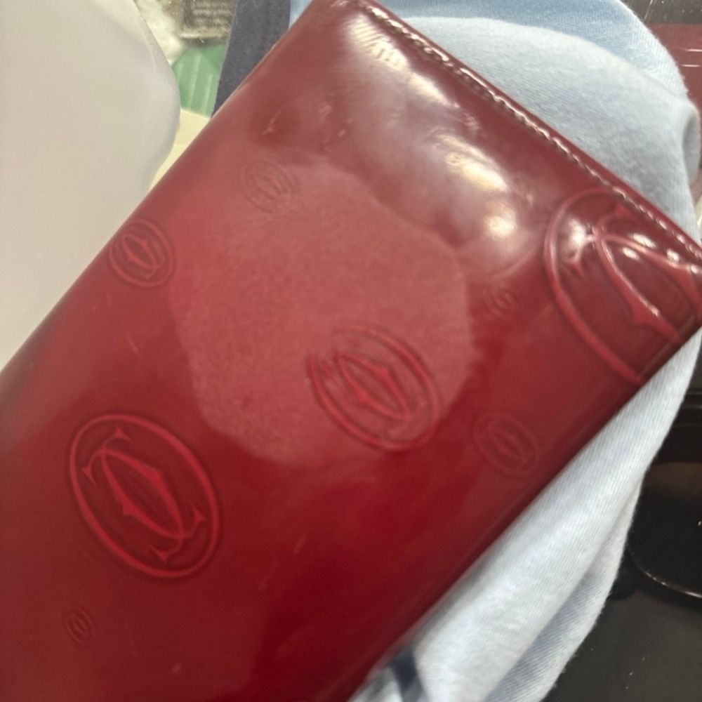 *Authentic*Cartier Bright Red Elegant Wallet .Has A Little Flaw. Cute👌 - Picture 3 of 16